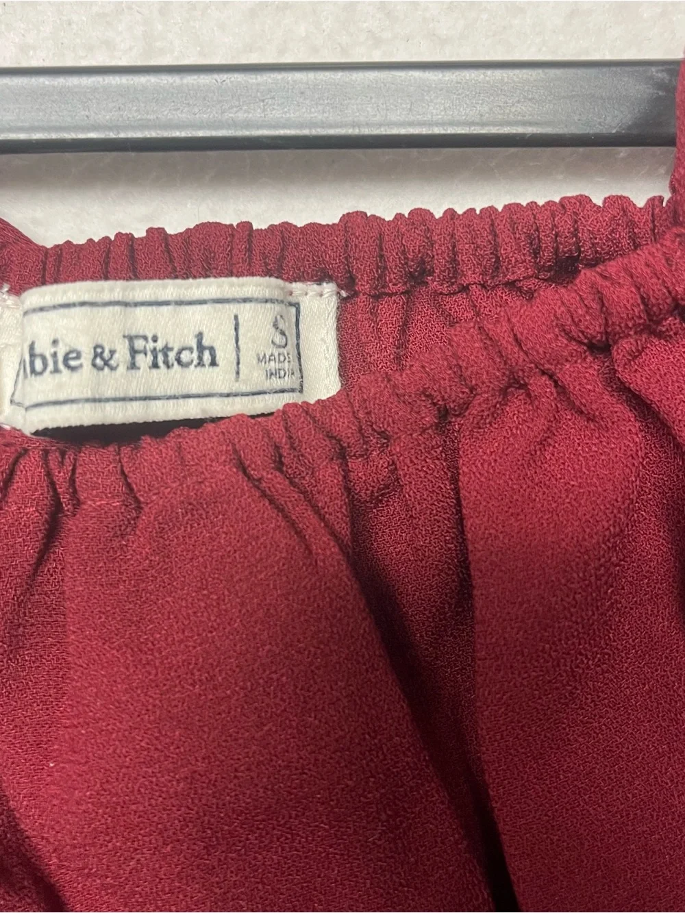 Abercrombie & Fitch Women's Blouse S Burgundy Square Neck Puff Sleeve Ruffle